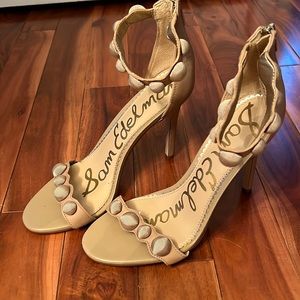 Never worn Sam Edelman Addison Heels